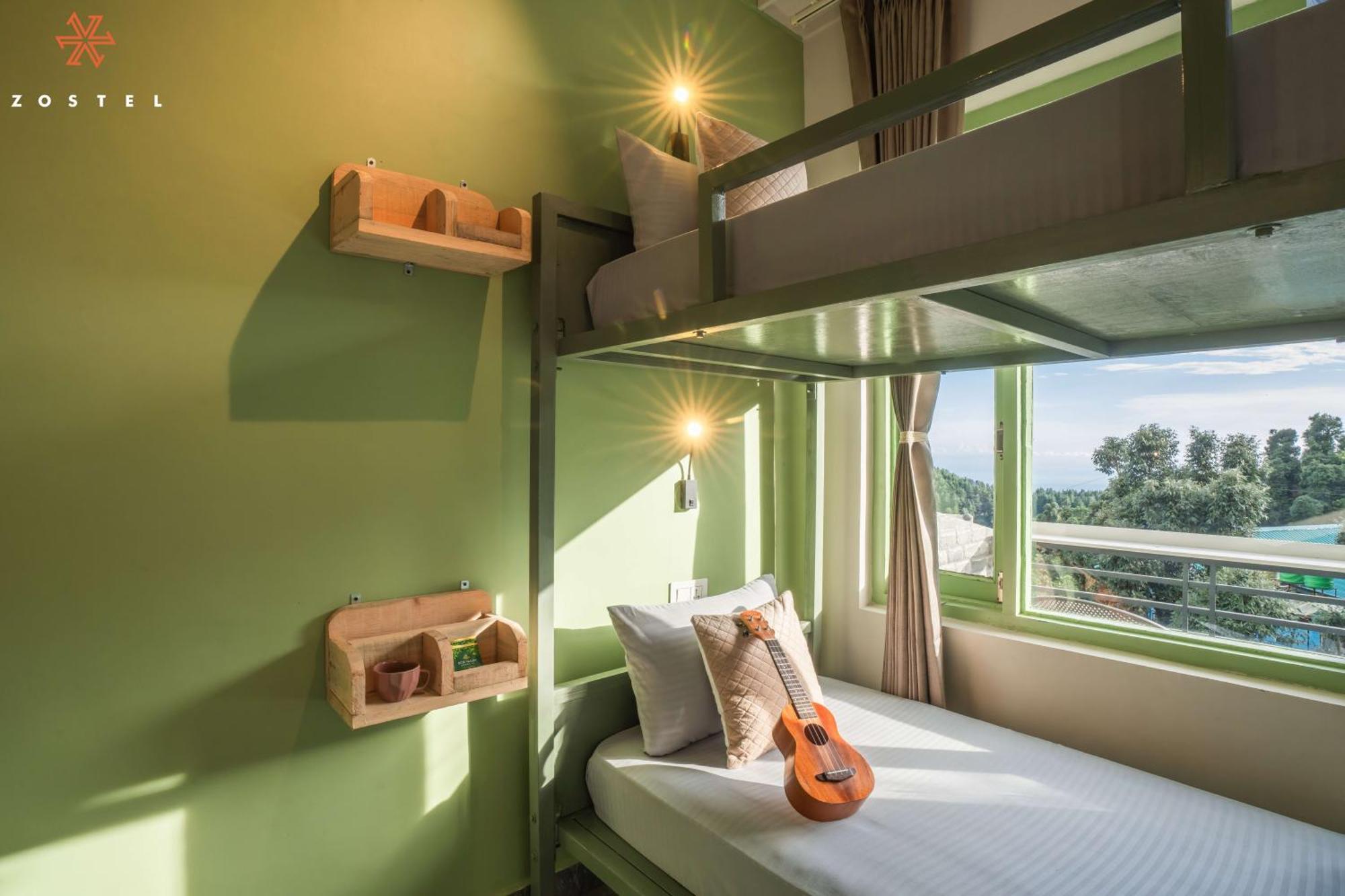 Zostel Dharamkot Hostel McLeod Ganj Luaran gambar